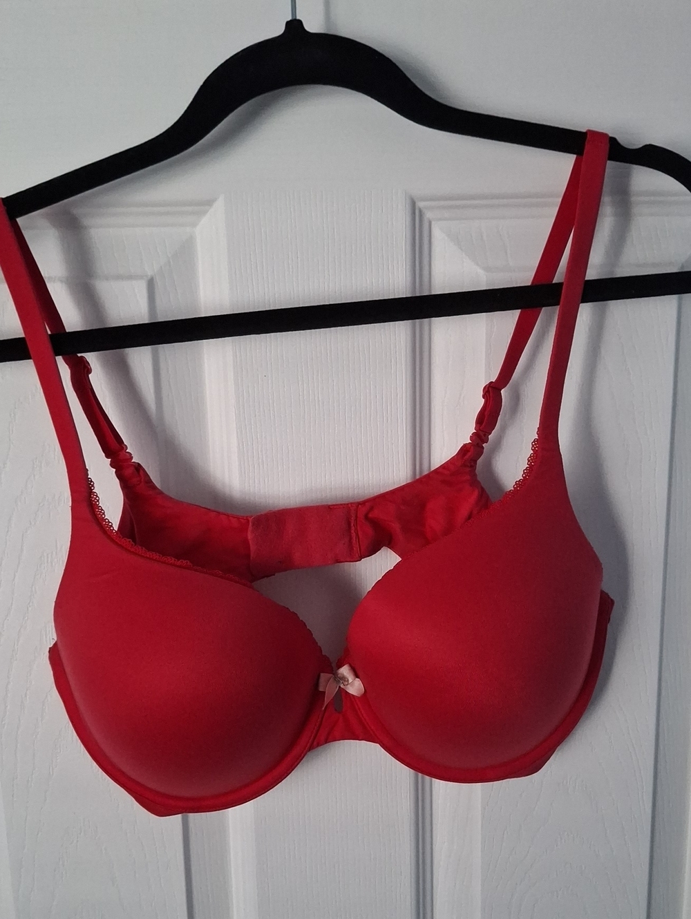 Victoria's Secret Red Padded T-Shirt Bra
